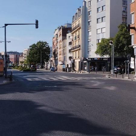 Joli Appart A 10 Minutes De Paris En Metro - Parking Offert Saint-Ouen  Exteriör bild